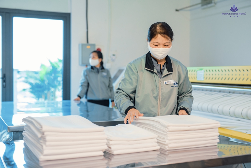 Dịch vụ giặt là tại Lotus Hotel Hải Dương đảm bảo quy trình giặt là chuyên nghiệp nhất